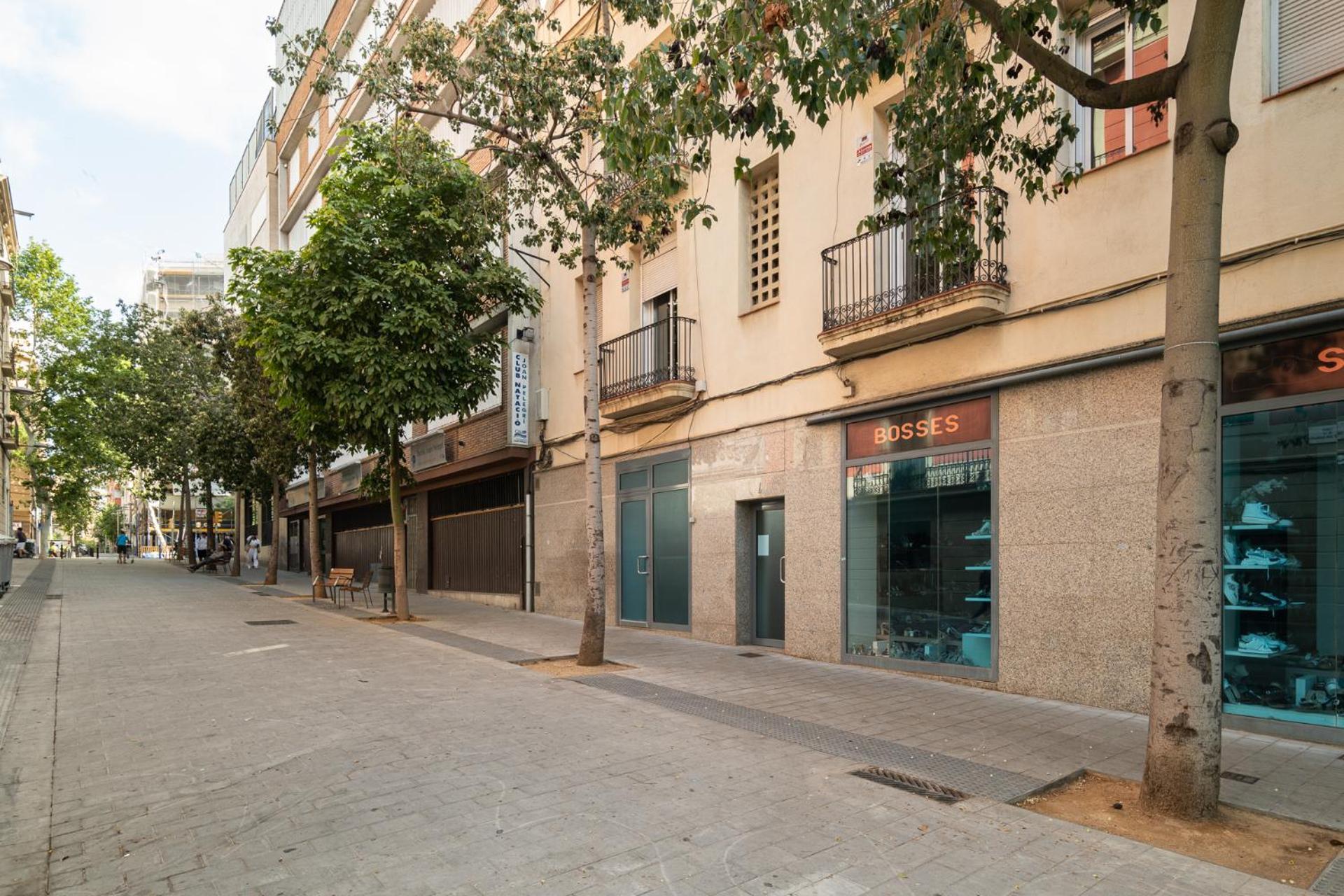 Stay U-Nique Apartments Torre Damians Barcellona Esterno foto