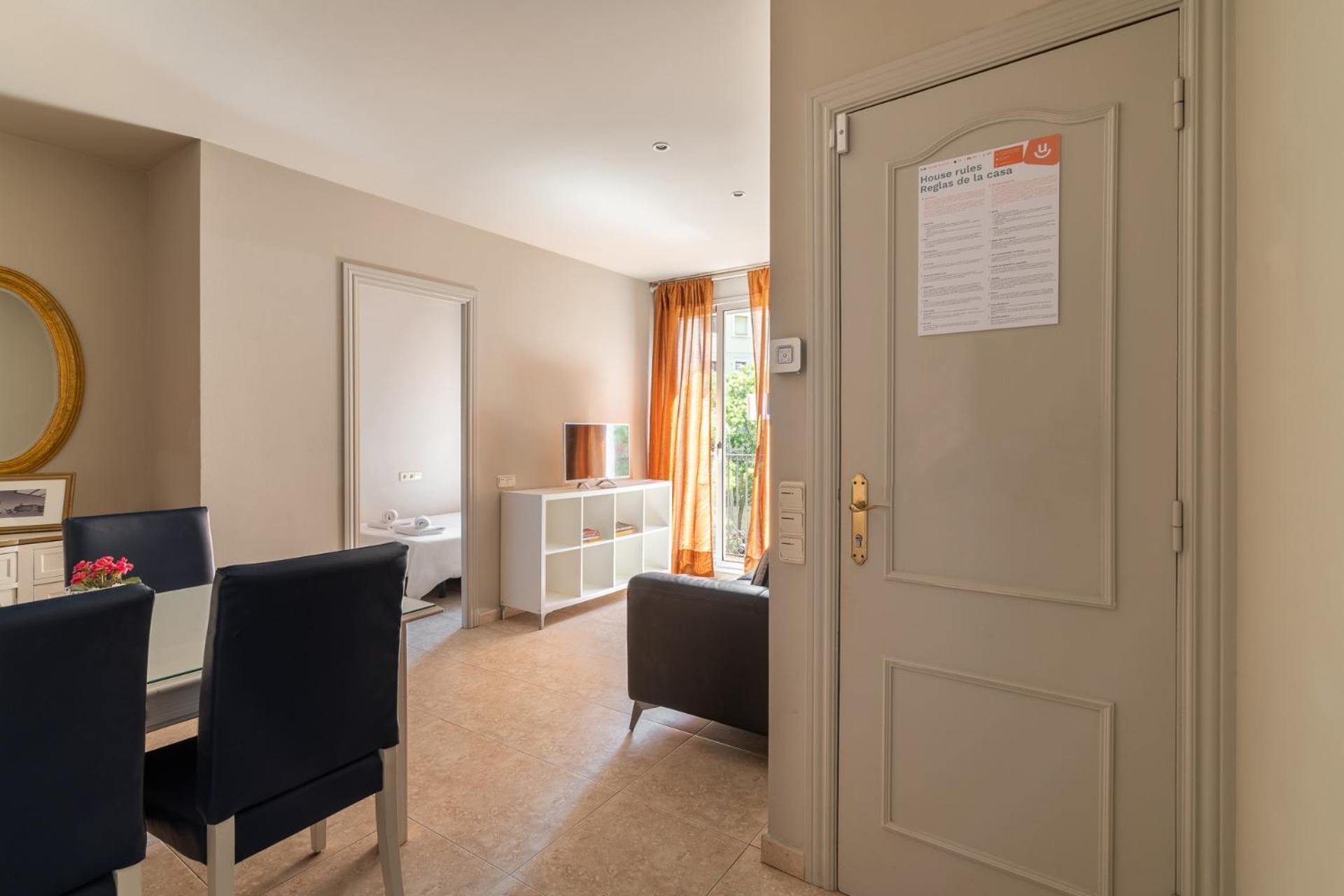 Stay U-Nique Apartments Torre Damians Barcellona Esterno foto